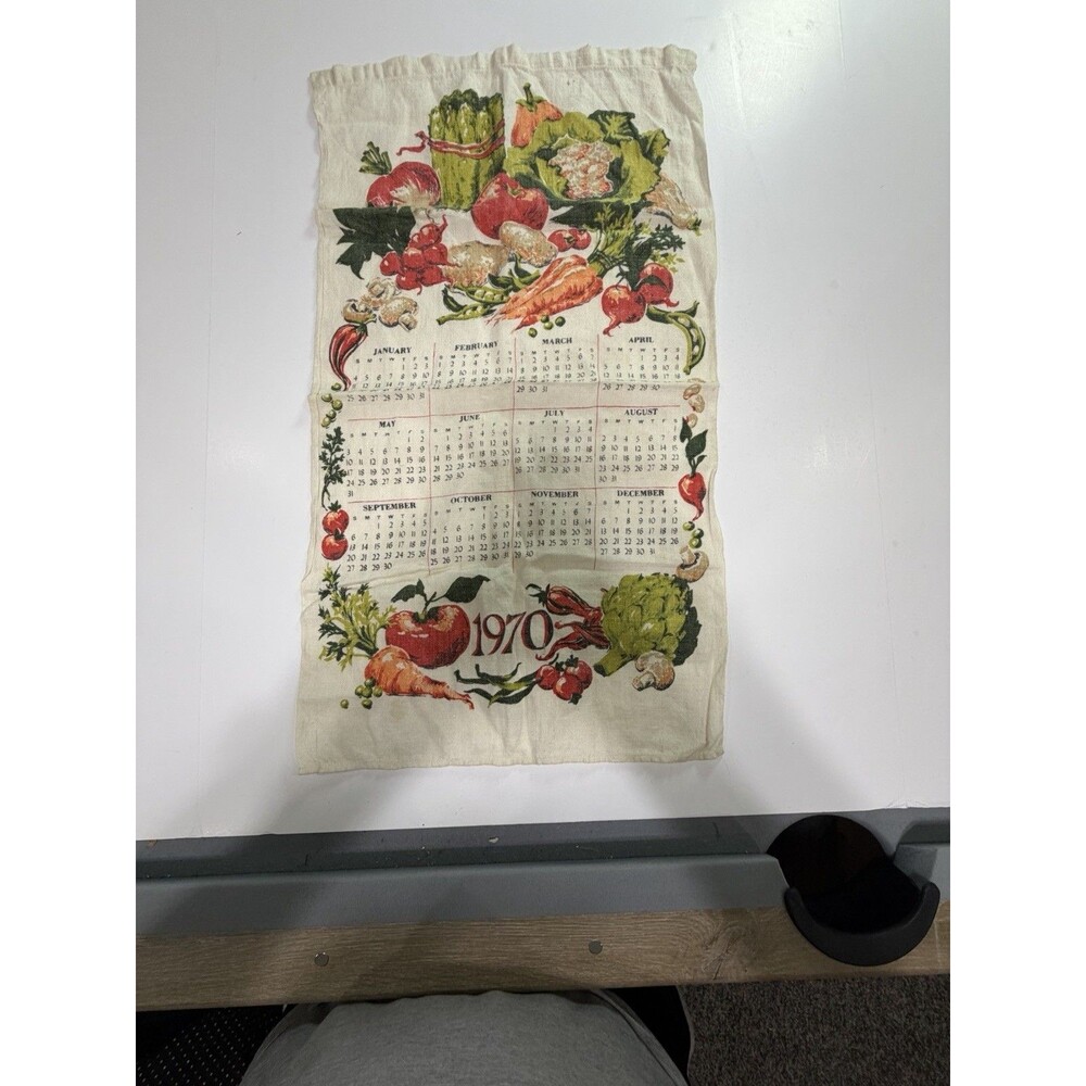 1970 Calendar Tea Towel Kitchen Dish Linen Cotton Vegetable Decor